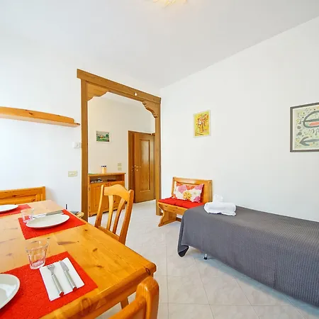 Dolcevita N 354 Venice